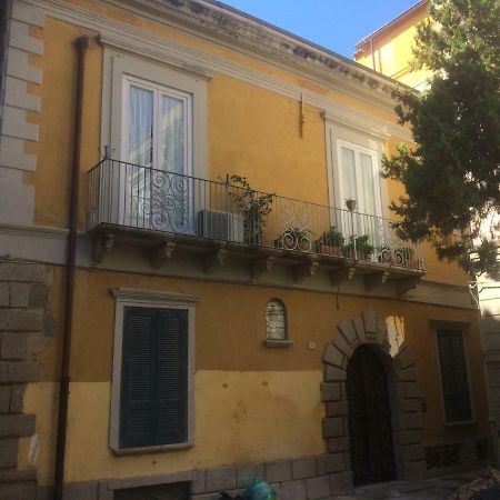 Casa Elide Centro Storico Apartment Tropea Luaran gambar